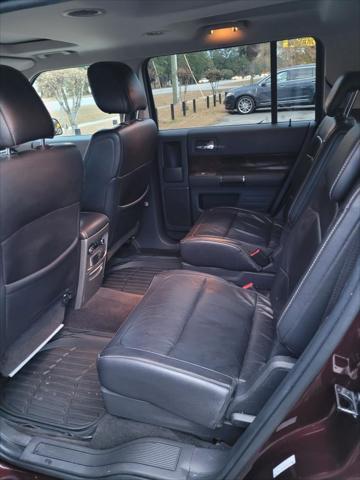 used 2009 Ford Flex car, priced at $3,900