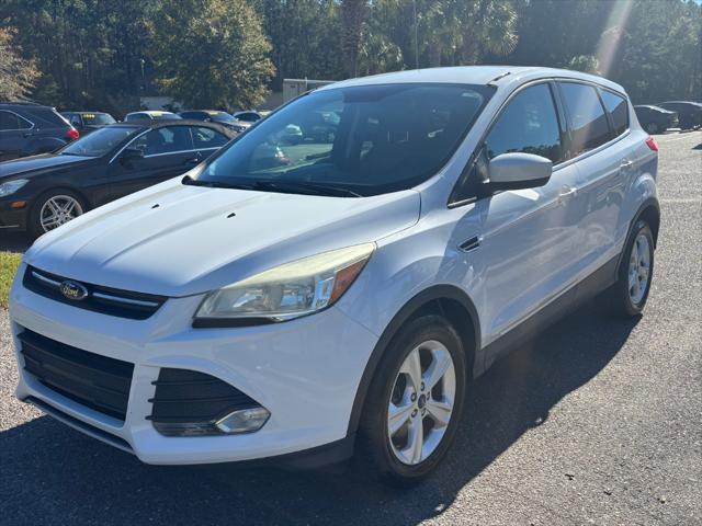 used 2014 Ford Escape car, priced at $5,500