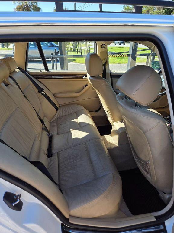 used 2001 BMW 325 car, priced at $1,900