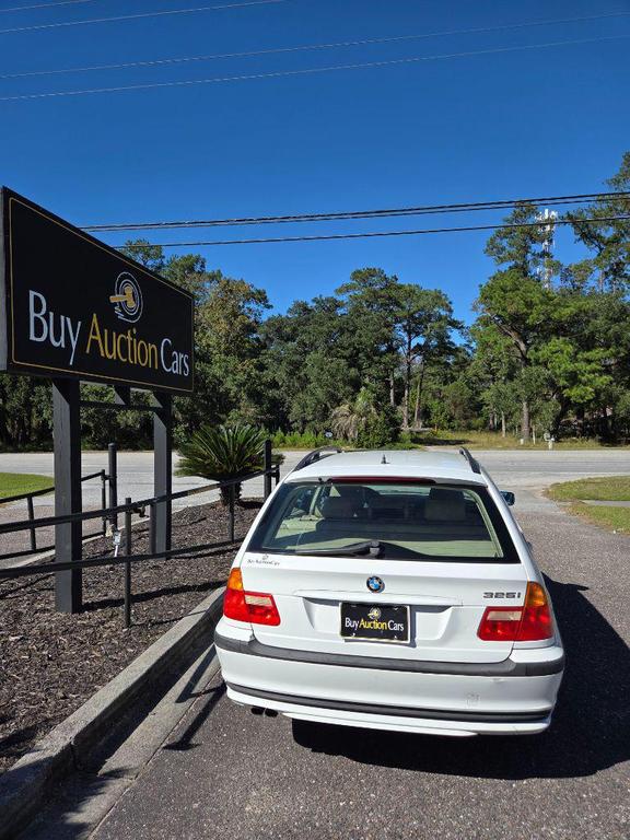 used 2001 BMW 325 car, priced at $1,900