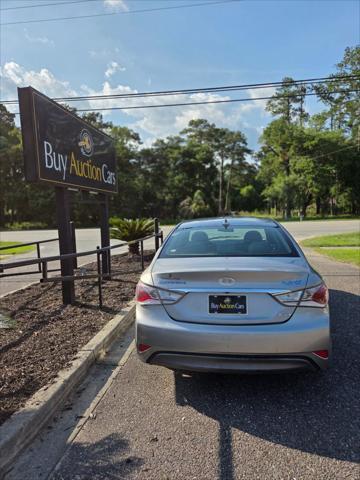 used 2013 Hyundai Sonata Hybrid car, priced at $3,500