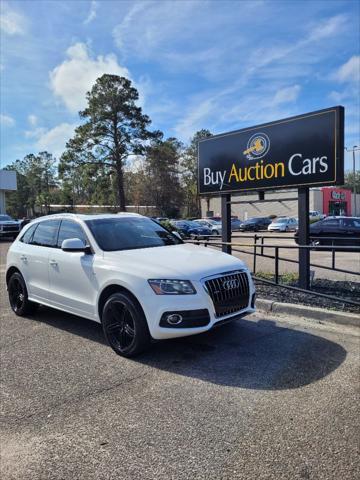 used 2010 Audi Q5 car, priced at $3,900