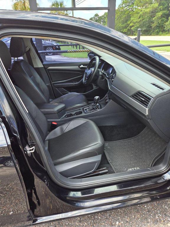used 2020 Volkswagen Jetta car, priced at $7,800