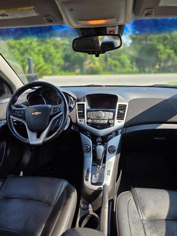 used 2015 Chevrolet Cruze car, priced at $4,500