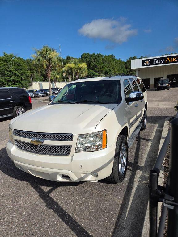 used 2011 Chevrolet Suburban car, priced at $6,800