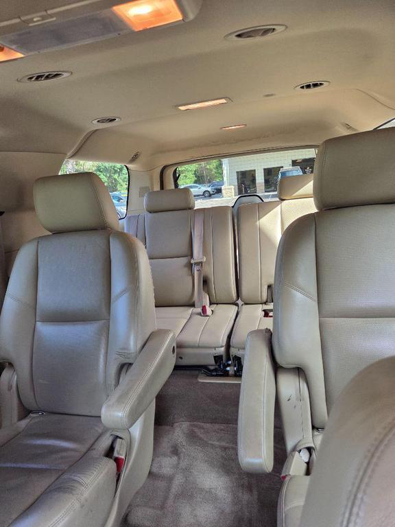 used 2011 Chevrolet Suburban car, priced at $6,800