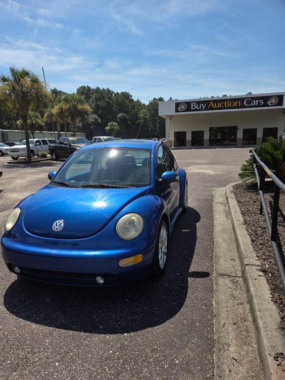 used 2003 Volkswagen New Beetle car, priced at $1,900