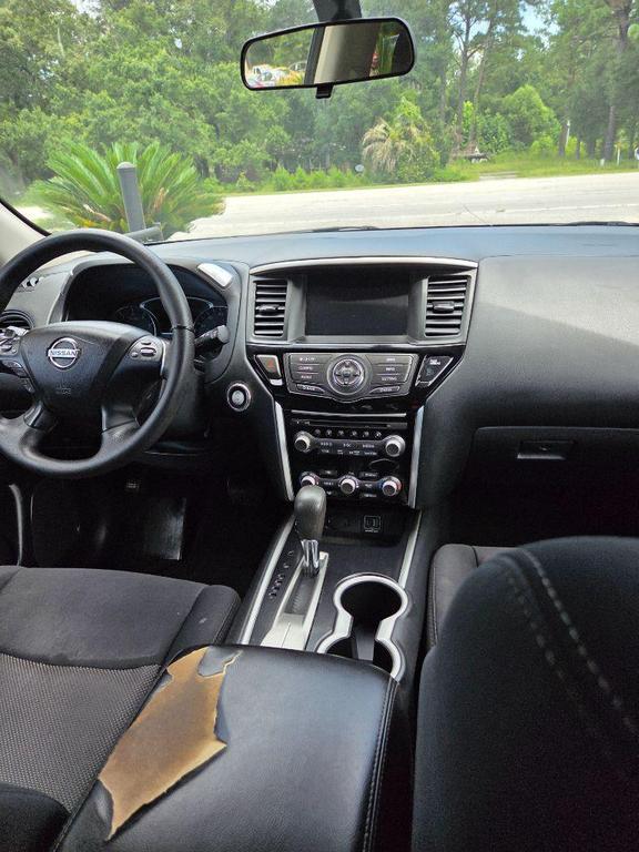 used 2019 Nissan Pathfinder car, priced at $4,800