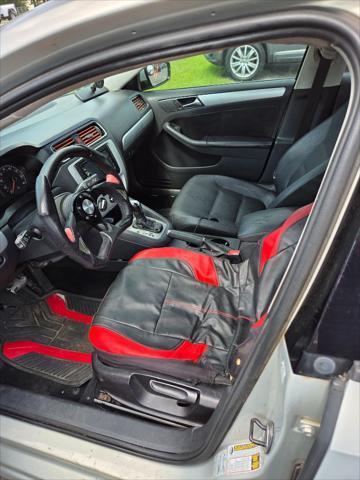 used 2011 Volkswagen Jetta car, priced at $1,900