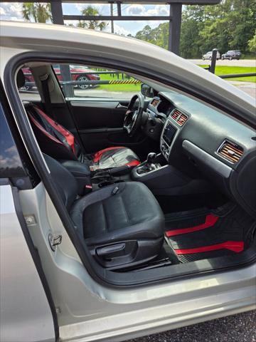 used 2011 Volkswagen Jetta car, priced at $1,900