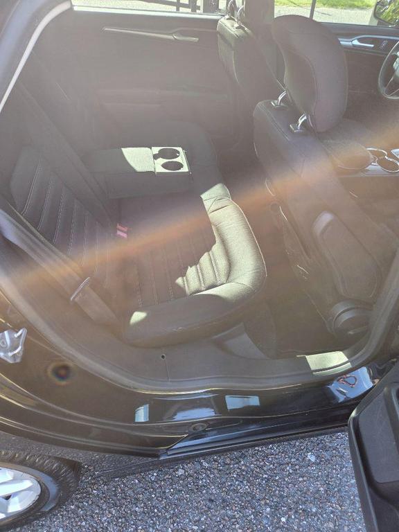 used 2014 Ford Fusion car, priced at $2,500
