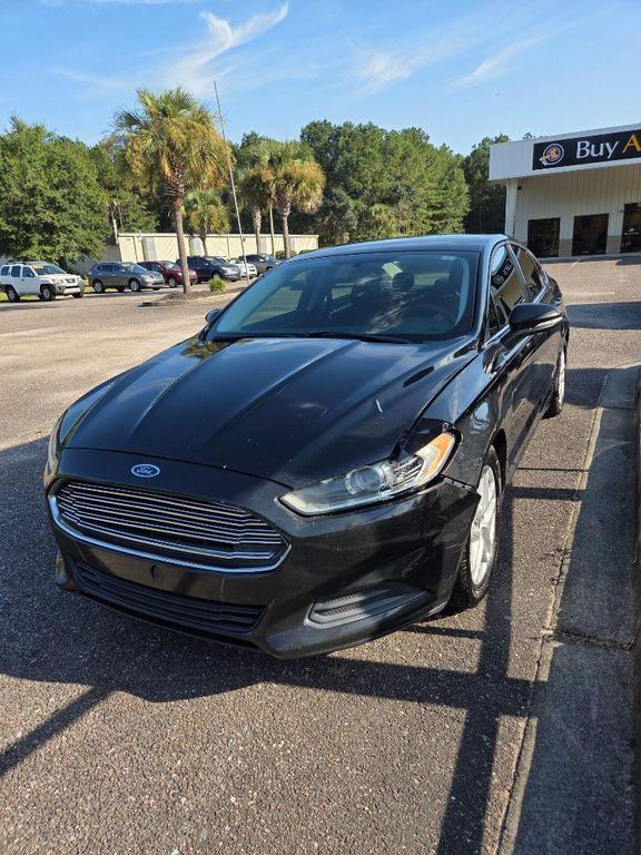 used 2014 Ford Fusion car, priced at $2,500