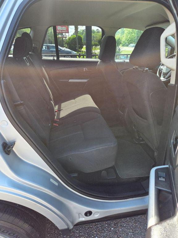 used 2011 Ford Edge car, priced at $3,900