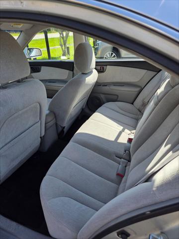 used 2008 Kia Optima car, priced at $1,900