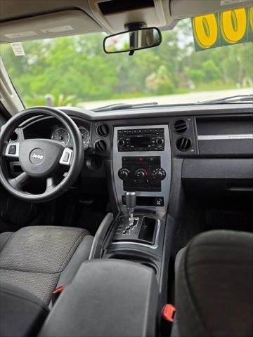 used 2008 Jeep Commander car, priced at $3,900