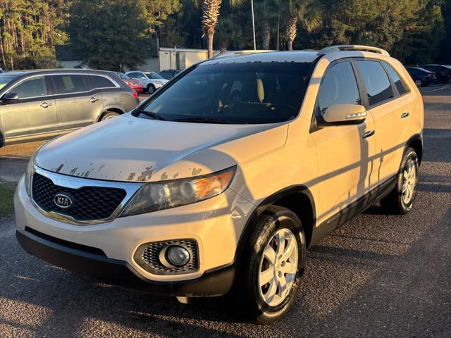 used 2011 Kia Sorento car, priced at $3,900