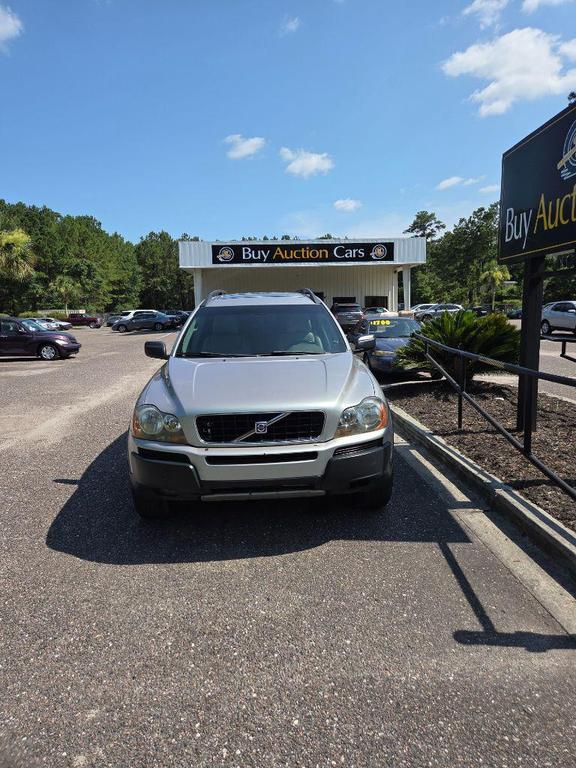 used 2005 Volvo XC90 car, priced at $2,800