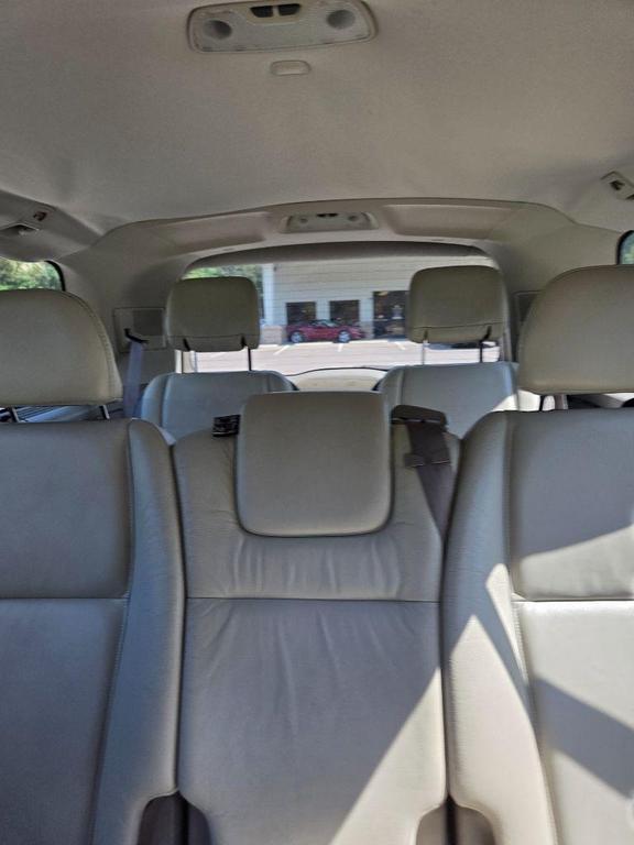 used 2005 Volvo XC90 car, priced at $2,800