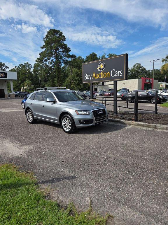 used 2010 Audi Q5 car, priced at $3,200