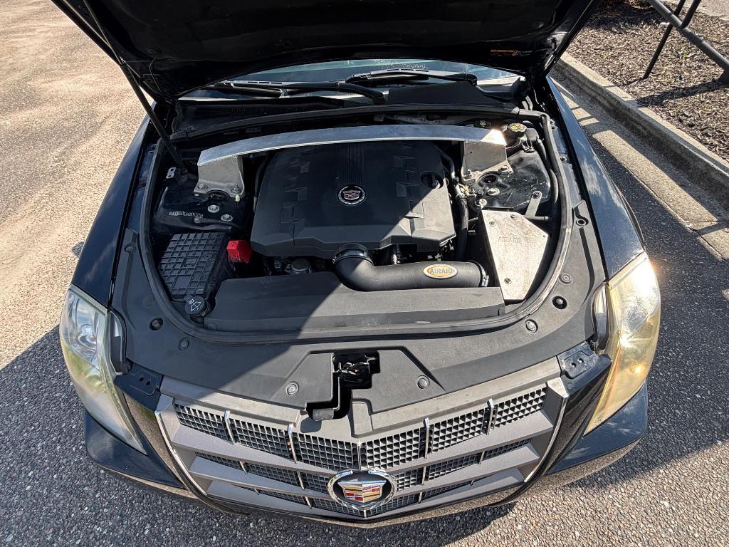 used 2011 Cadillac CTS car, priced at $3,900