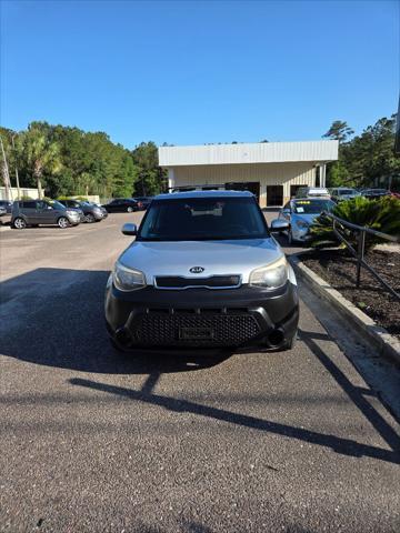 used 2015 Kia Soul car, priced at $3,900