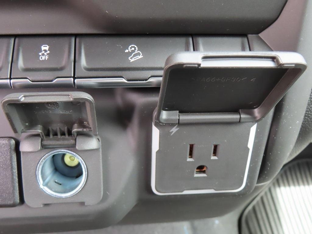 new 2025 Chevrolet Silverado 2500 car, priced at $54,048