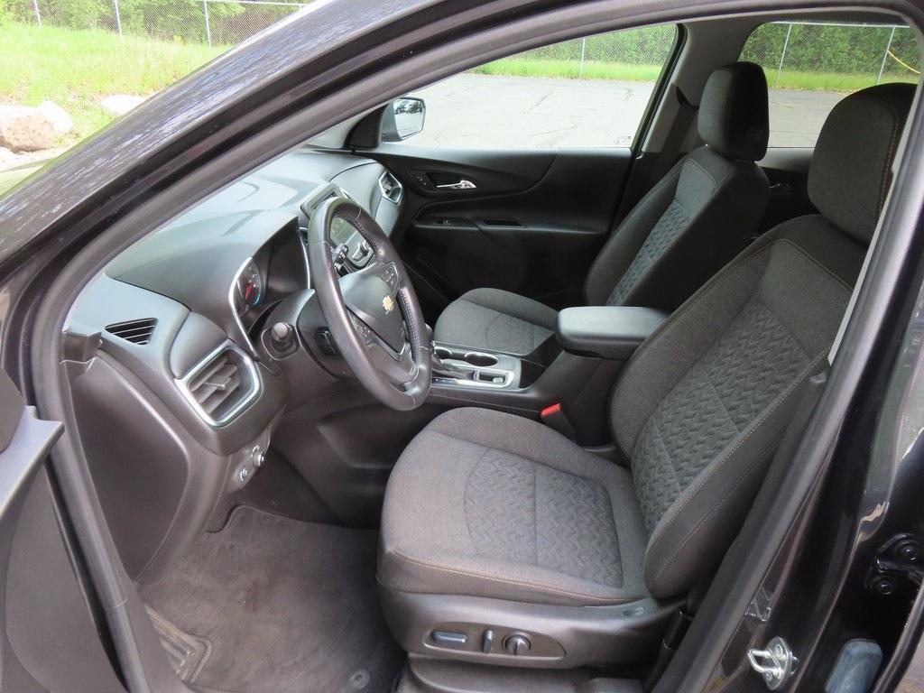 used 2022 Chevrolet Equinox car, priced at $22,929