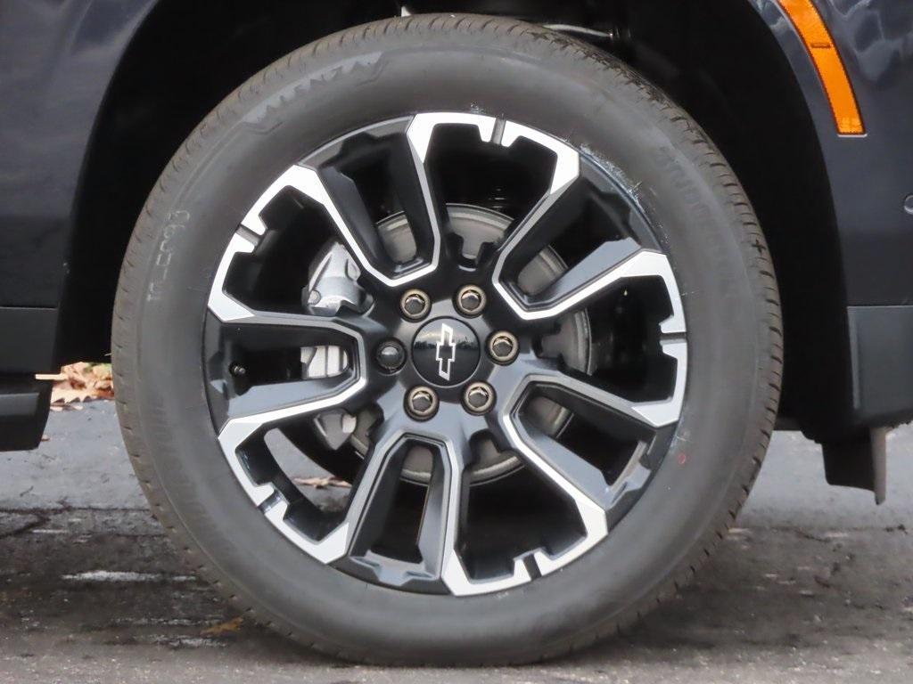 new 2026 Chevrolet Suburban car, priced at $88,367