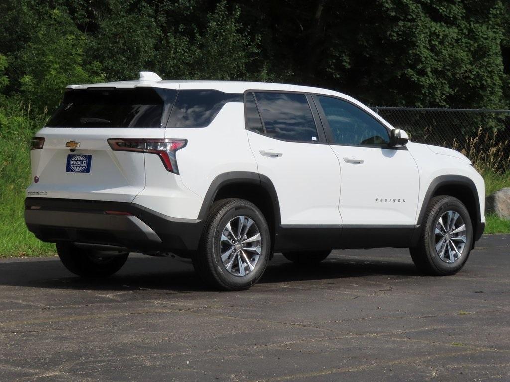 new 2026 Chevrolet Equinox car, priced at $32,611