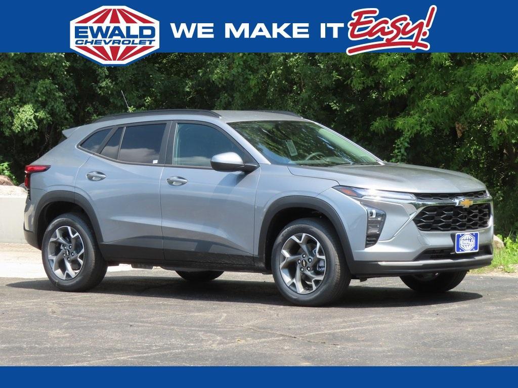 new 2025 Chevrolet Trax car, priced at $24,720