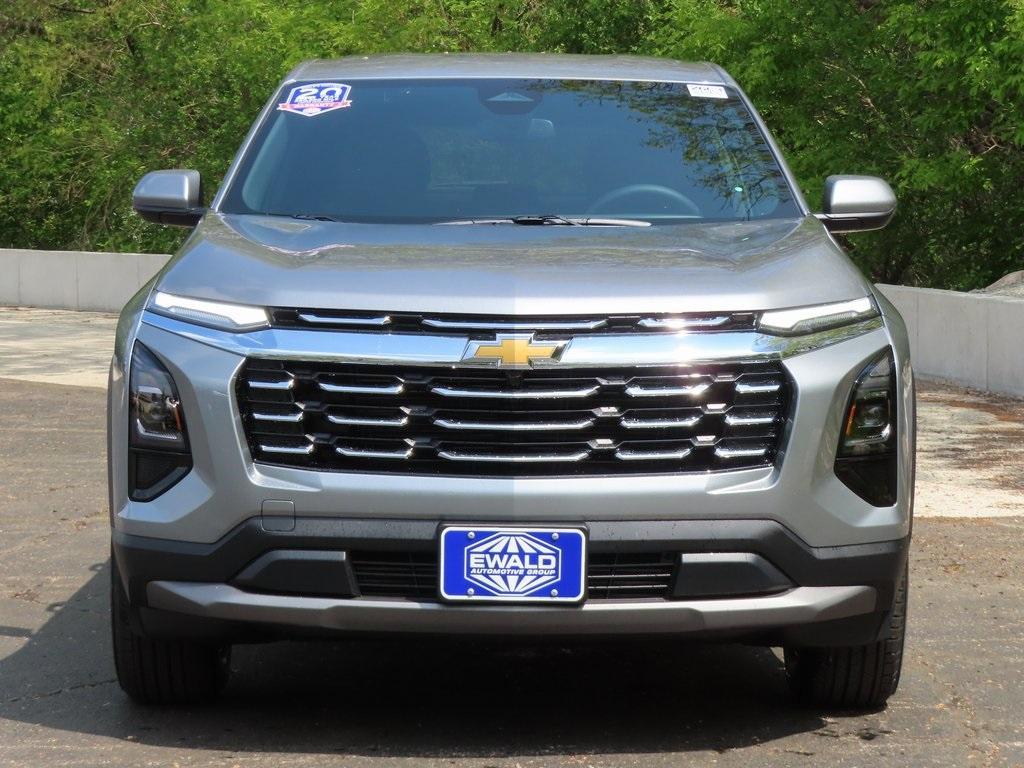 new 2026 Chevrolet Equinox car, priced at $31,995