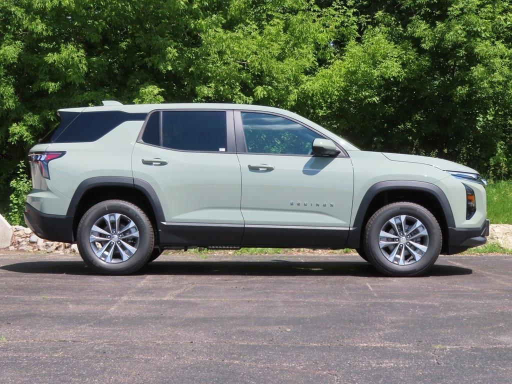 new 2026 Chevrolet Equinox car, priced at $31,952