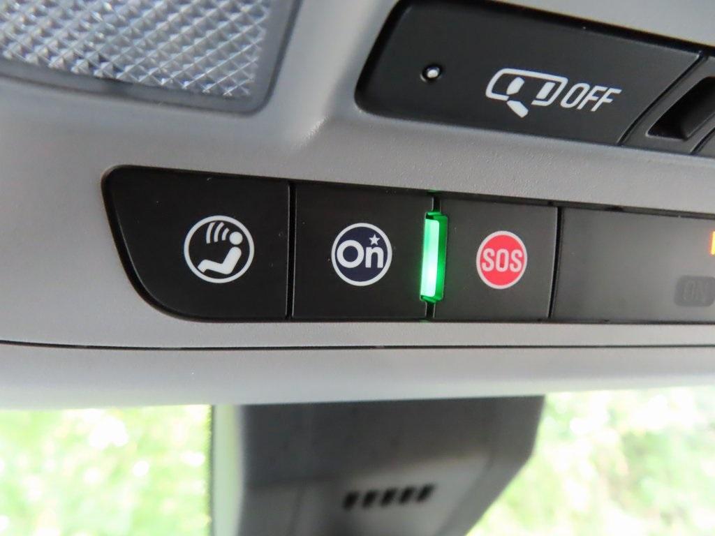 used 2021 Chevrolet Equinox car, priced at $17,700