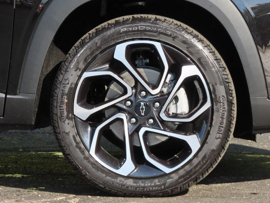 new 2026 Chevrolet Trax car, priced at $27,490