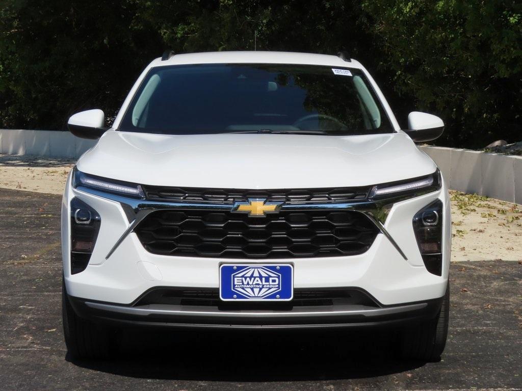 new 2026 Chevrolet Trax car, priced at $25,626