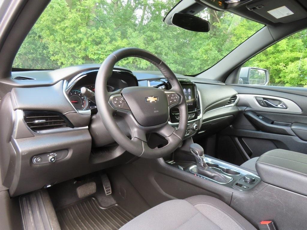 used 2023 Chevrolet Traverse car, priced at $29,774