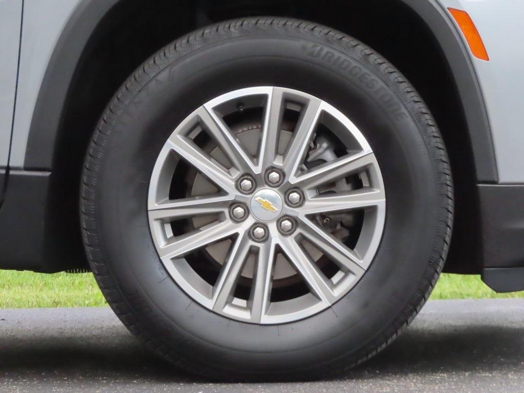 used 2023 Chevrolet Traverse car, priced at $29,774
