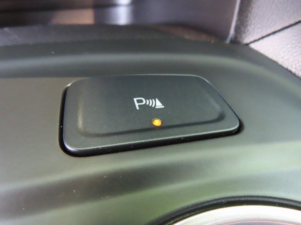 used 2023 Chevrolet Equinox car, priced at $23,914
