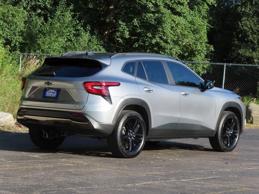 used 2025 Chevrolet Trax car, priced at $24,335