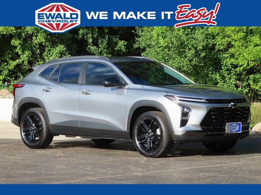 used 2025 Chevrolet Trax car, priced at $24,995