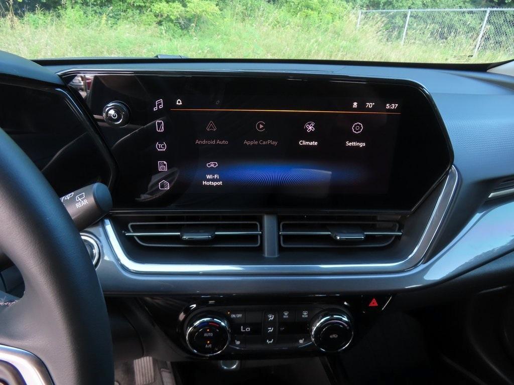 used 2025 Chevrolet Trax car, priced at $24,335