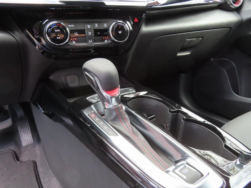 new 2025 Chevrolet Trax car, priced at $26,225