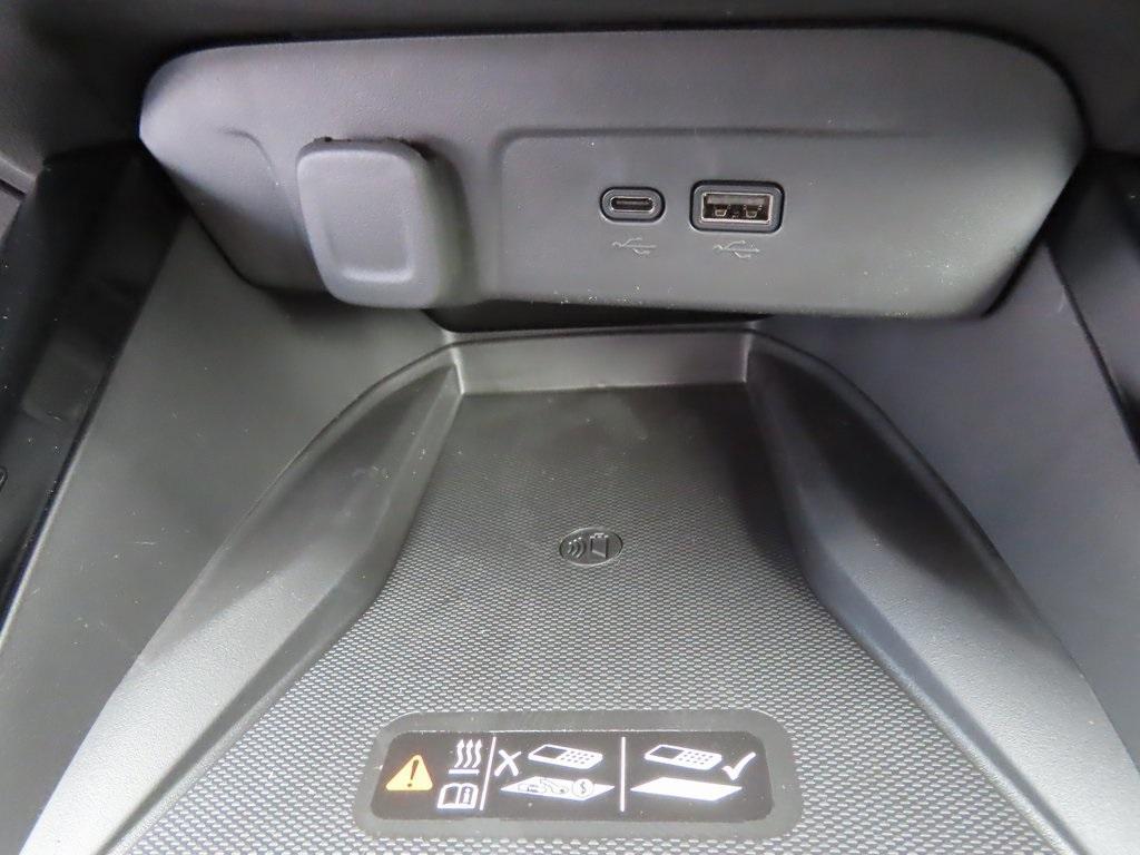 new 2025 Chevrolet Trax car, priced at $26,225
