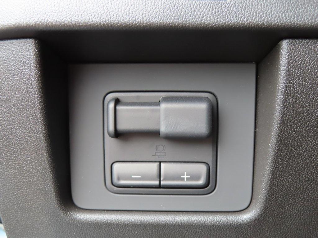 new 2025 Chevrolet Colorado car, priced at $48,637