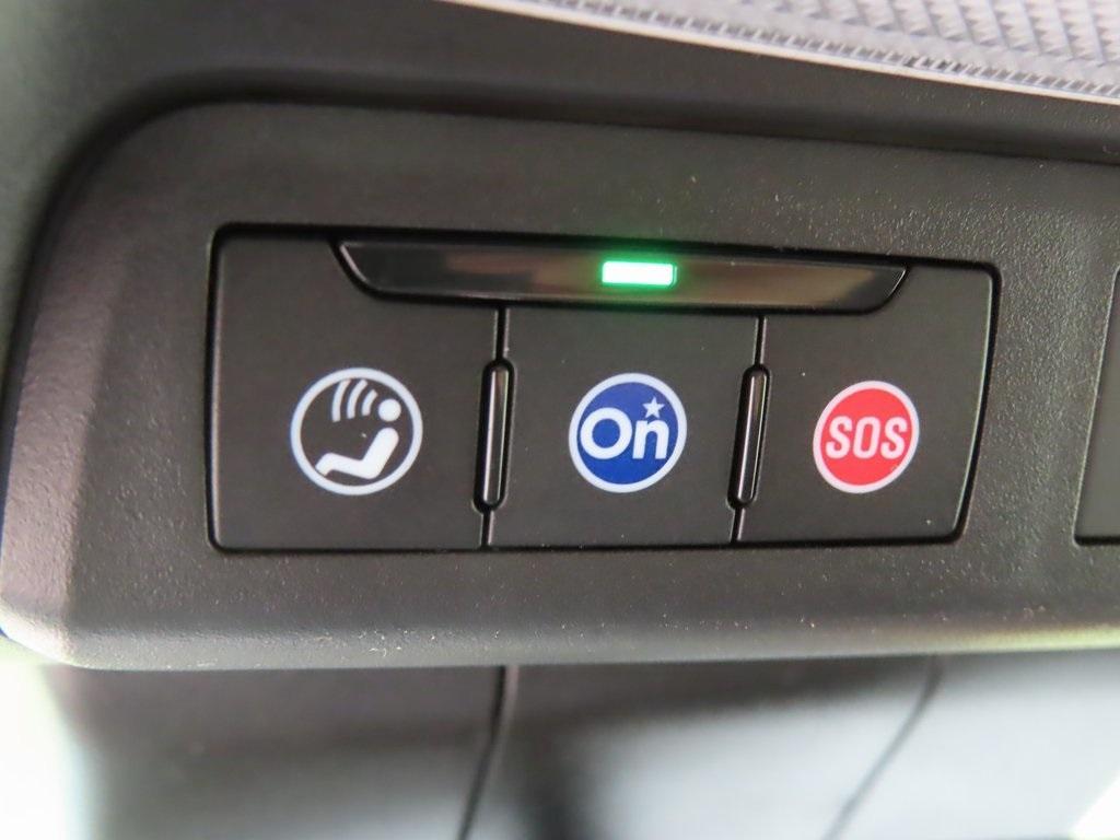 new 2025 Chevrolet Colorado car, priced at $48,637