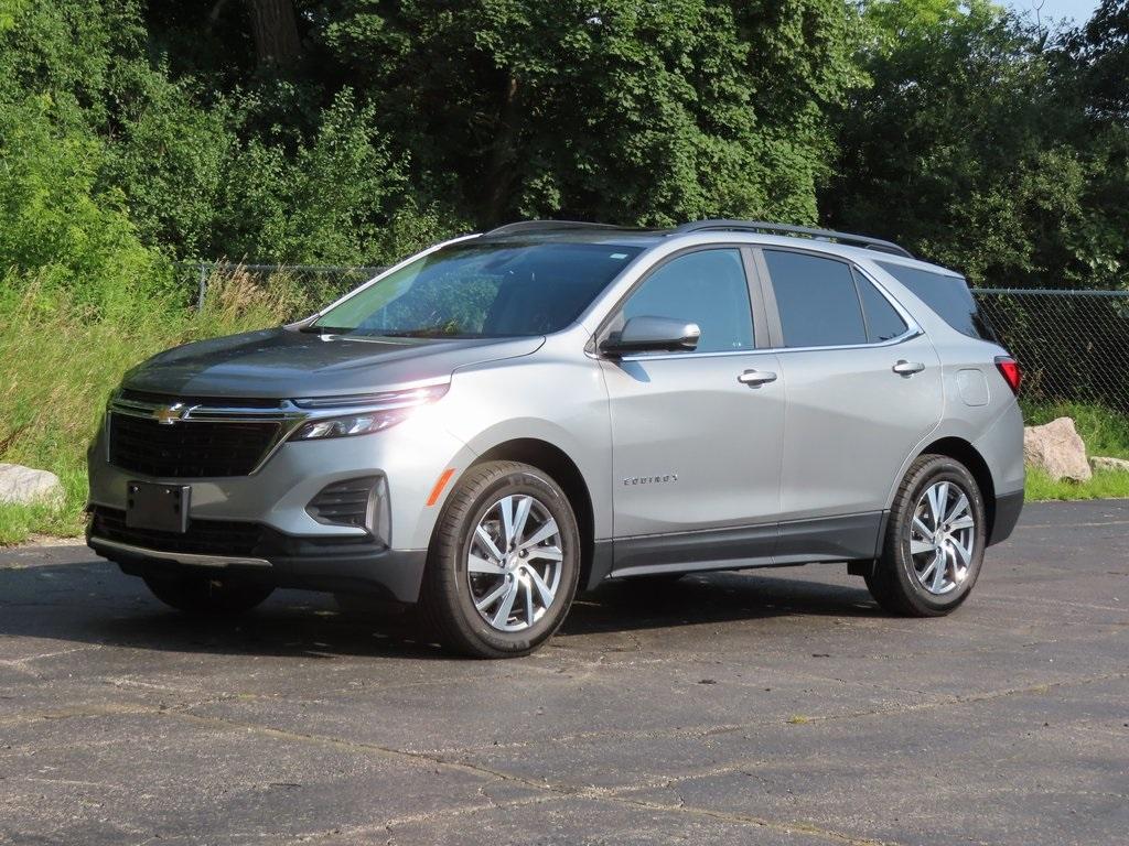 used 2023 Chevrolet Equinox car, priced at $26,000