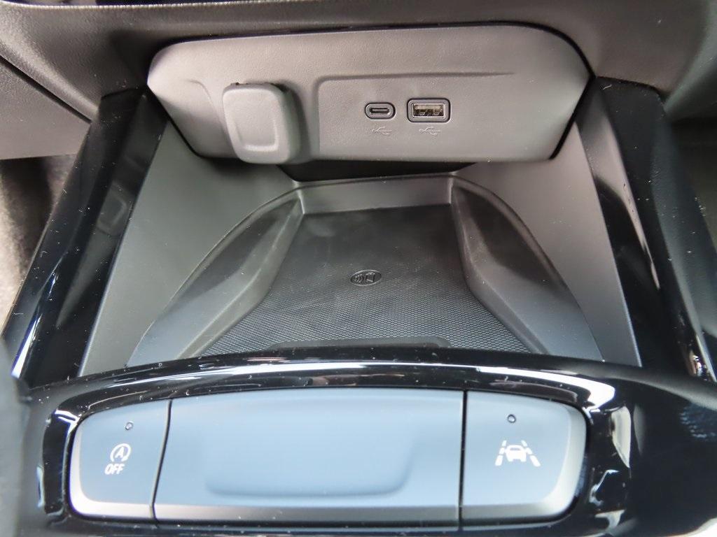 new 2025 Chevrolet Trax car, priced at $26,225
