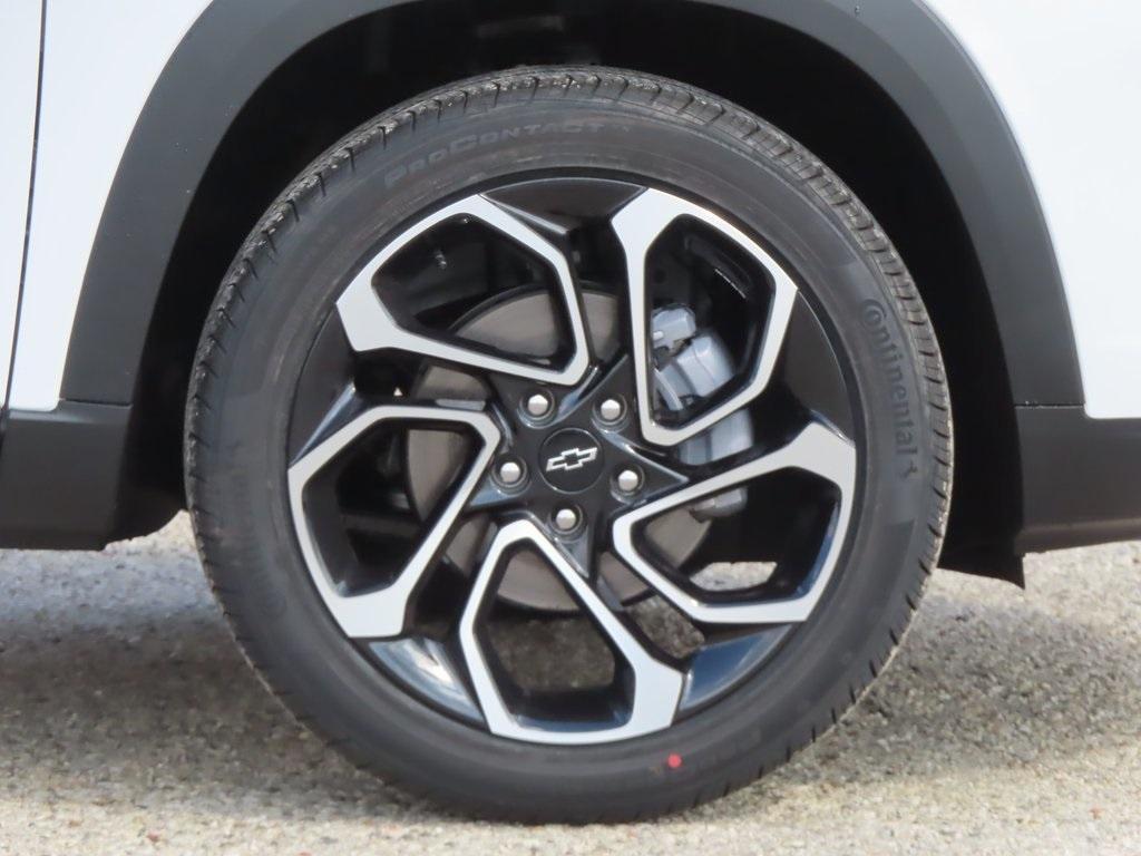 new 2025 Chevrolet Trax car, priced at $26,225