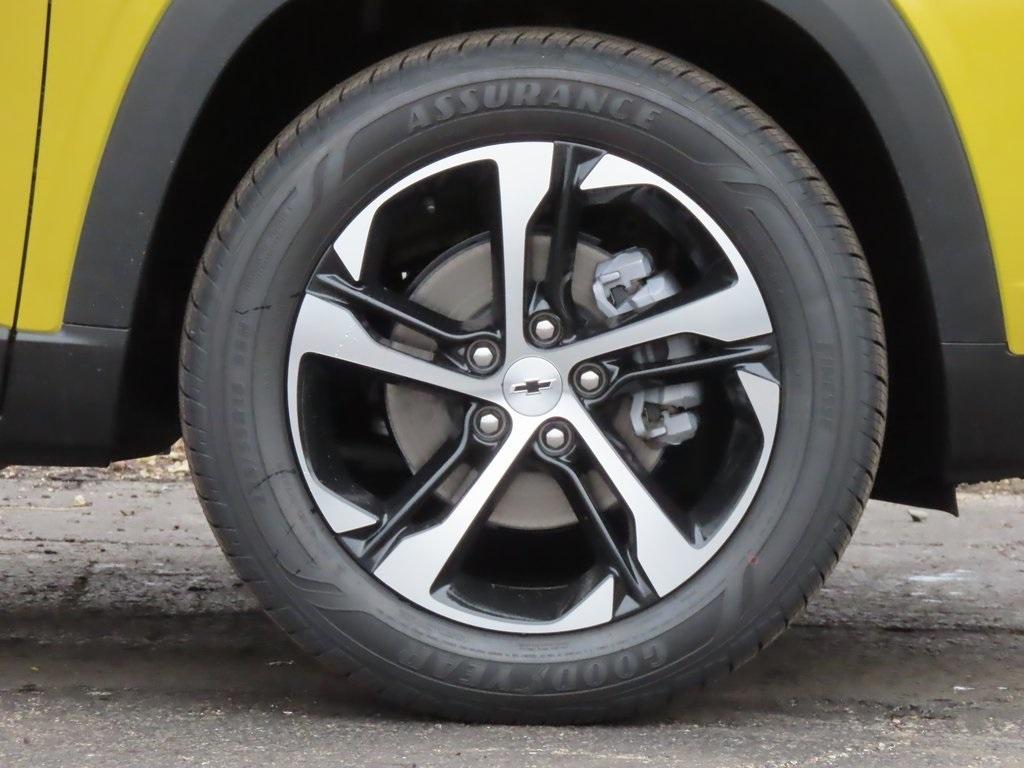 new 2025 Chevrolet Trax car, priced at $24,735