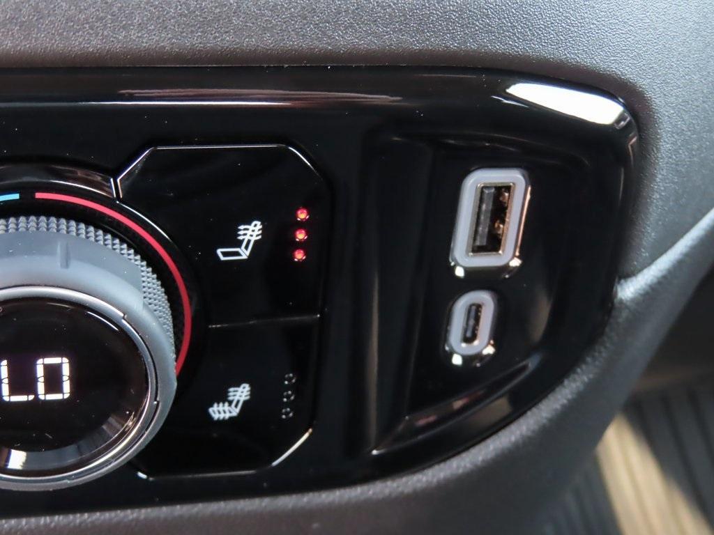 new 2025 Chevrolet Silverado 1500 car, priced at $51,022